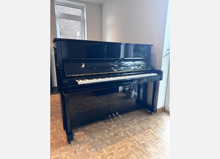 Yamaha YU1
