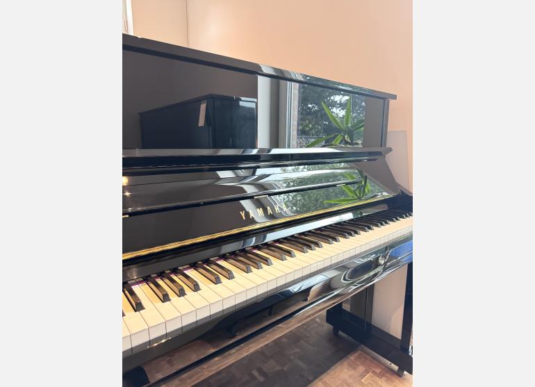 Yamaha YU1